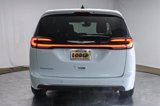 New 2025 Chrysler Pacifica Select image 5