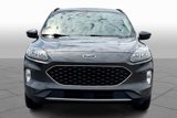 Used 2020 Ford Escape Titanium image 3