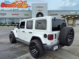 Used 2018 Jeep Wrangler Unlimited Sahara image 4