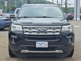 Used 2018 Ford Explorer XLT image 2