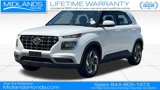 Used 2023 Hyundai Venue SEL image 3