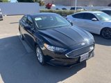 Used 2017 Ford Fusion SE image 4
