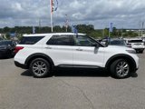 Used 2020 Ford Explorer XLT w/ Equipment Group 202A image 2