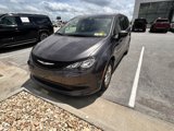 Certified 2023 Chrysler Voyager LX image 3