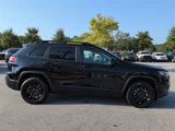 Certified 2023 Jeep Cherokee Altitude Lux image 3