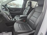 Used 2022 GMC Terrain SLT w/ Tech Package image 2