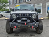 Used 2022 Jeep Gladiator Sport image 2