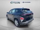 Used 2024 Hyundai Kona SE image 5