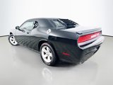 Used 2014 Dodge Challenger SXT image 5