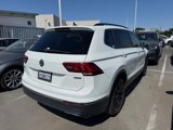 Used 2021 Volkswagen Tiguan SE w/ Panoramic Sunroof Package image 5