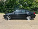 Used 2010 Lincoln MKZ image 2