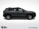 Used 2016 Jeep Cherokee Latitude w/ Cold Weather Group image 3