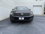 Used 2024 Volkswagen Jetta SE w/ Panoramic Sunroof Package image 2