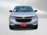 Used 2020 Chevrolet Equinox LS w/ LS Convenience Package image 2