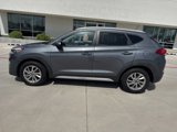 Used 2017 Hyundai Tucson SE image 2