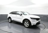 Certified 2022 Kia Sorento LX image 4
