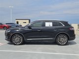 Used 2020 Lincoln Nautilus Reserve w/ Equipment Group 201A image 4
