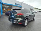 Used 2019 Nissan Rogue SV image 3