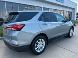 Used 2023 Chevrolet Equinox LS w/ LS Convenience Package image 2