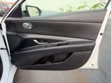 Used 2021 Hyundai Elantra SEL image 3