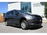 Used 2021 Chrysler Voyager Lxi image 3