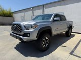 Used 2020 Toyota Tacoma TRD Off-Road w/ Technology Package image 3