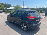 Used 2019 Nissan Kicks SR image 5