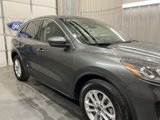 Used 2020 Ford Escape SE image 4