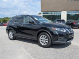 Used 2020 Nissan Rogue SV image 2