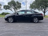 Used 2021 Nissan Versa SV image 2