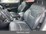 Used 2020 Jeep Cherokee Limited image 6