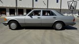 Used 1990 Mercedes-Benz 300 SE image 3