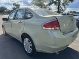 Used 2010 Ford Focus SEL image 3