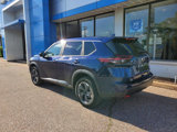 Used 2024 Nissan Rogue SV image 5