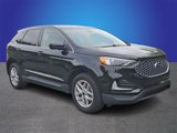 Used 2023 Ford Edge SEL image 3