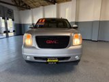 Used 2011 GMC Yukon SLT w/ SLT-2 Equipment Package image 2