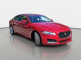 Used 2018 Jaguar XF Premium image 3