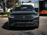 Used 2024 Volkswagen Tiguan SE w/ Panoramic Sunroof Package image 3