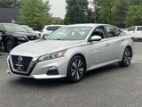 Used 2022 Nissan Altima 2.5 SV image 2