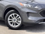 Certified 2020 Ford Escape SE image 4