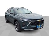New 2025 Chevrolet Trax LT image 2