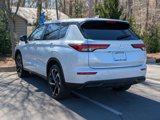 Used 2022 Mitsubishi Outlander ES image 5