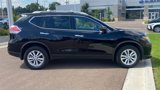 Used 2015 Nissan Rogue SV image 4
