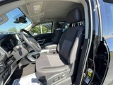 Used 2020 Nissan Titan SV w/ SV Convenience Package image 3