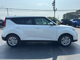 Used 2020 Kia Soul LX image 4