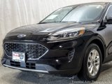 Used 2020 Ford Escape SE image 3