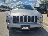 Used 2018 Jeep Cherokee Latitude image 3