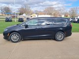 Used 2017 Chrysler Pacifica Touring w/ Tire & Wheel Group image 4