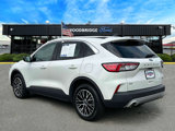 Used 2022 Ford Escape SE image 5