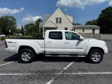 Used 2015 Toyota Tacoma 4x4 Double Cab image 2